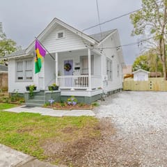 Chatham Cottage in Oakleigh