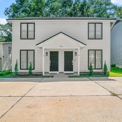 The Sleek Retreat