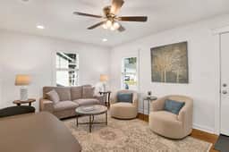 Callahan's Hideaway on Marine - Image 2