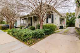 The Feek House Downtown - Image 5