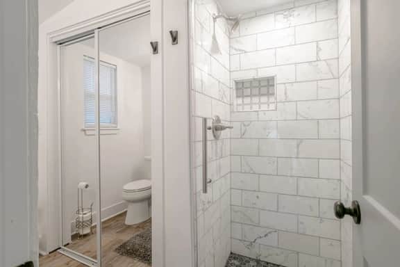 Chatham Cottage in Oakleigh - Image 3