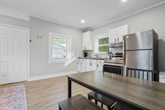 Mobtown Studio in Midtown - Image 5