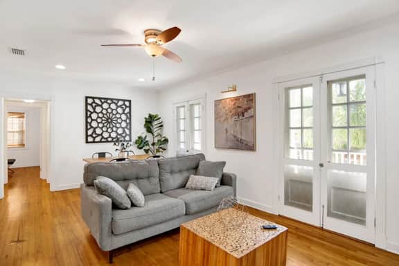 Summerville Suite in Midtown - Image 2