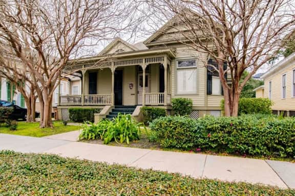 The Feek House Downtown - Image 2